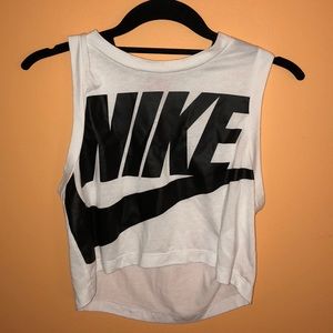 White Nike crop top with logo XS